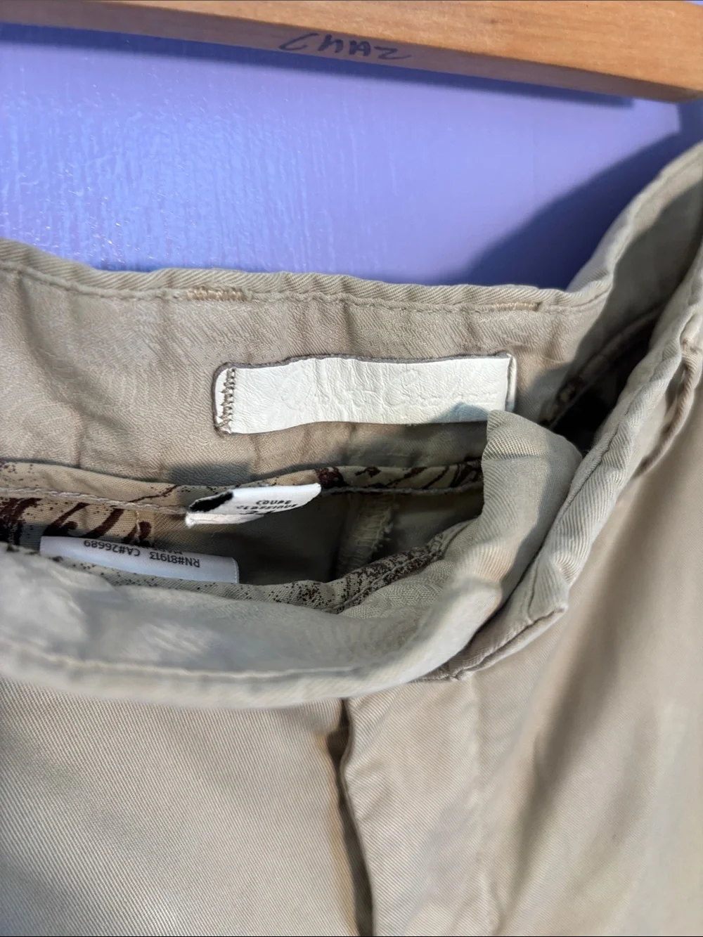 Robert Graham white Trim Classic Tan Chino Shorts 34 khaki preppy leather label